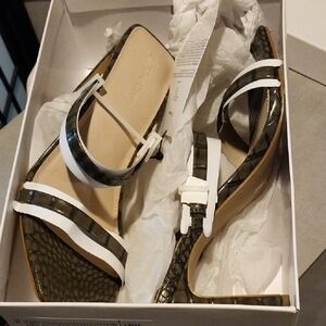 White and Olive Strappy Women's Sandals